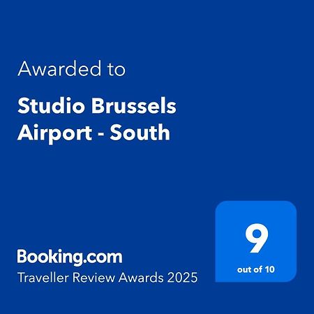 Studio Brussels Airport - South Zaventem Kültér fotó
